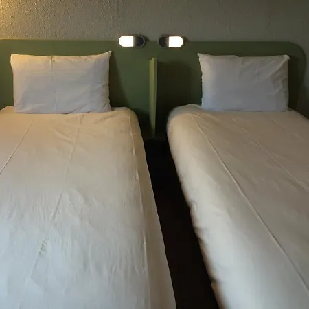 Hotel Ibis Budget Charles De Gaulle 3*