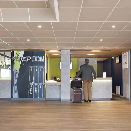 Hotel Ibis Budget Charles De Gaulle 3*
