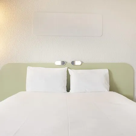 Ibis Budget Goussainville Charles De Gaulle Hotel