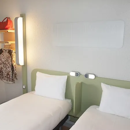 Hotel Ibis Budget Goussainville Charles De Gaulle