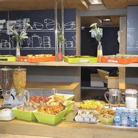 Ibis Budget Goussainville Charles De Gaulle Hotel 3*